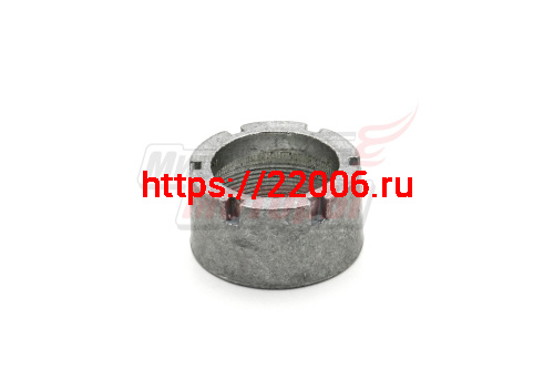 Гайка Урал глушителя (66-12270) Гайка Урал глушителя (66-12270)