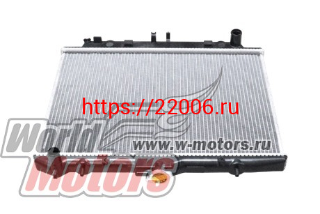 Радиатор охлаждения двигателя 2.0T Hover H3 new (1301100XK45XBU) Радиатор охлаждения двигателя 2.0T Hover H3 new (1301100XK45XBU)