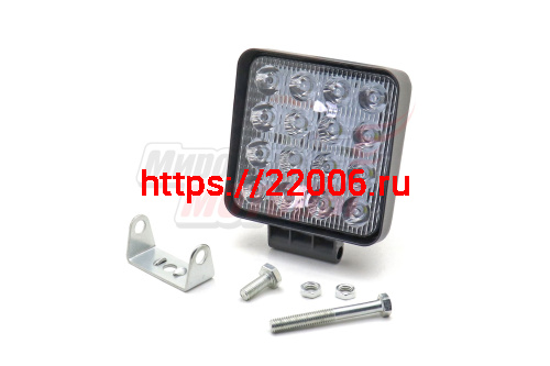 Фара светодиодная 48W 16 диодов SMD, 35мм квадрат. мет. корпус, дальний свет (Spot) Фара светодиодная 48W 16 диодов SMD, 35мм квадрат. мет. корпус, дальний свет (Spot)
